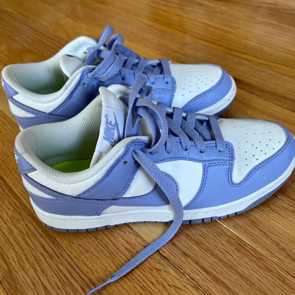 Nike Lilac Dunks Size 7